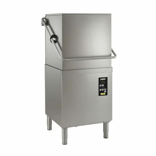 Hood Type Dishwasher - Color: Sivler