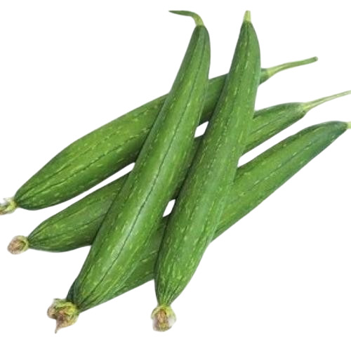 Ridge Gourd - Fresh & Very Good Quality, Green Elongate Chopped Vegetable | 100% Pure, Good for Health, Shelf Life 10 Days, Ideal for Cooking