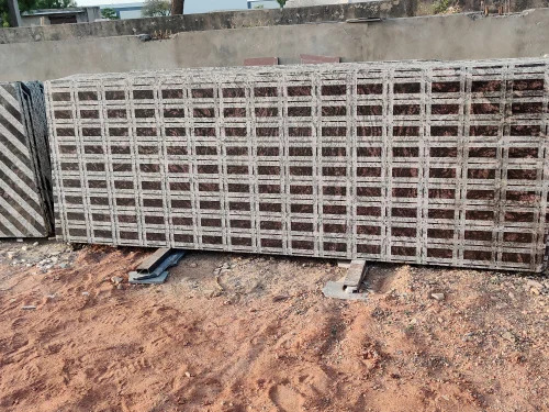 Design CNC Granite Slab - Polished Finish, Brown Color | Durable and Scratch Resistant for Flooring Applications