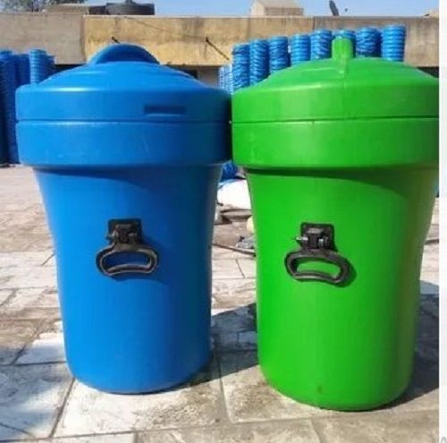 Waste Container And Dustbin