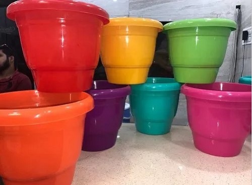 Plastic Planter For Indoor And Outdoor - Plastic Lightweight Glossy Finish | Available in Various Colors Tested on Quality Parameters