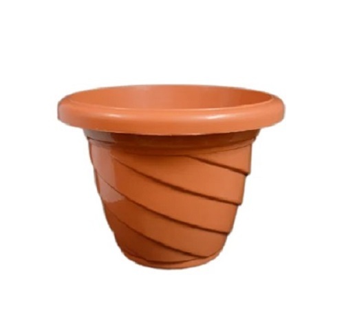 Designer Plastic Planter - Glossy Finish, Crack Resistant Material, Various Color Options, Quality Tested, Timely Delivery