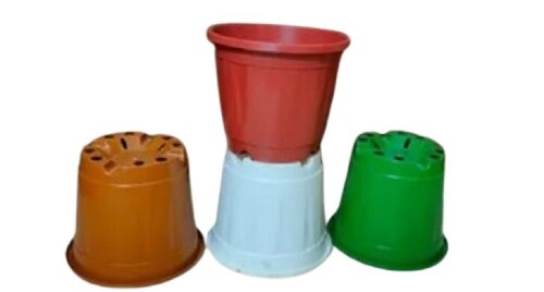 Plain Plastic Plantation Pot - Glossy Finish, Lightweight Plastic Material, Various Colors Available | Easy to Clean, Ideal for Planting