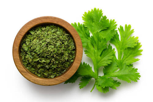 Dehydrated Coriander Leaves - Shelf Life: 1 Years