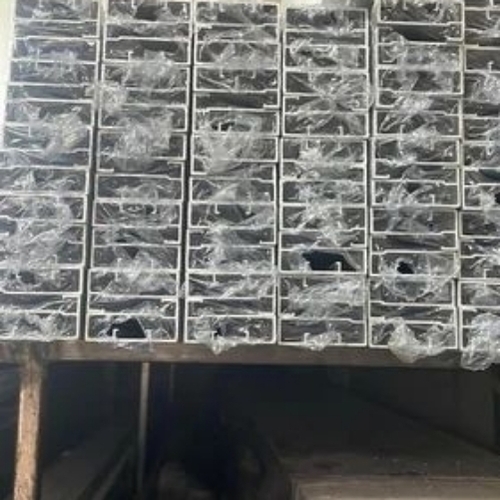 Aluminum Profile Shutter For Industrial Length: 6 Feet