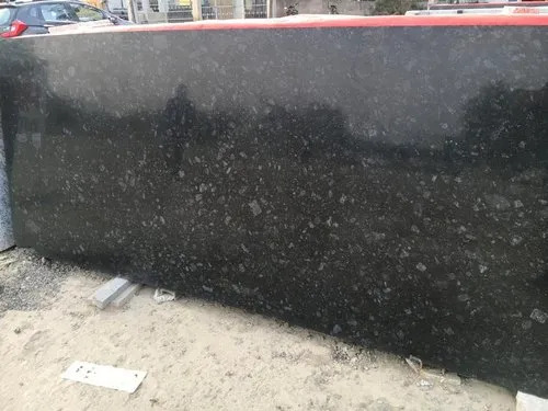 Black Granite Border Patti Slab