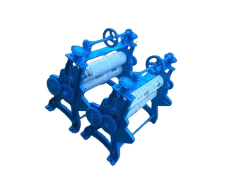 400 Kg/Hr Hand Operated Rubber Roller Machine