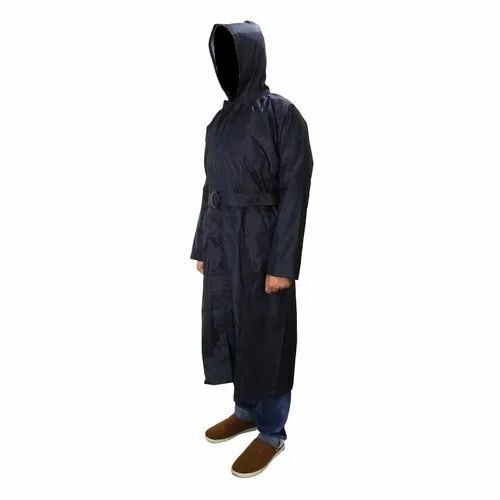 Long Raincoat - Color: Black