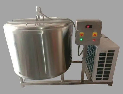 Vertical Bulk Milk Cooler