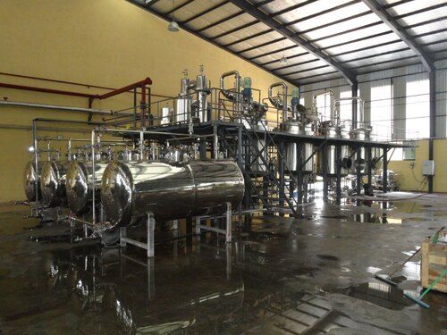 Cumin Oleoresin Extraction Plant - Capacity: 100 Ton/Day