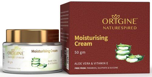 Moisturizing Cream - Age Group: Adult