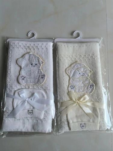 Acrylic Knitted Newborn Baby Blanket Shawls with Baby Cap