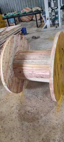  WOOD CABLE DRUM