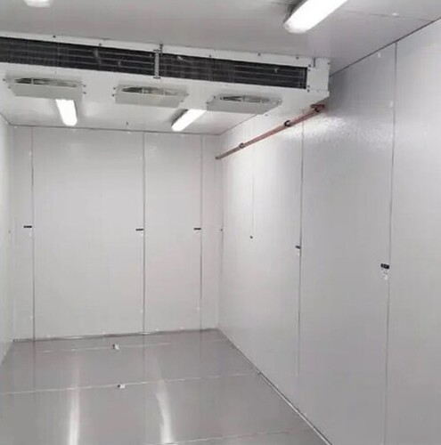 Modular Cold Storage Room - FRP, 20 T Capacity, 1800mm x 900mm Single Door | Three Phase, 440 V, -45 to +20 Temperature Range, Grey