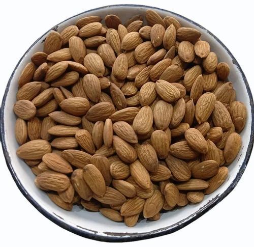 Almond Nut - Natural Dried, Very Good Quality with 100% Purity & Good for Health Benefits