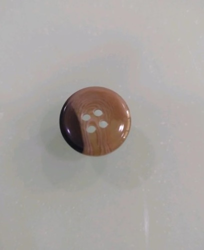 28 L Plastic Jeans Button - 4 Holes, Round Shape, Light and Dark Brown Color | Versatile Plastic Material for Durable Jeans Applications
