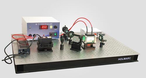 Kerr Effect Apparatus