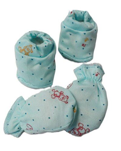 New Born Baby Mitten Set Cs Print - Color: Multi Colour