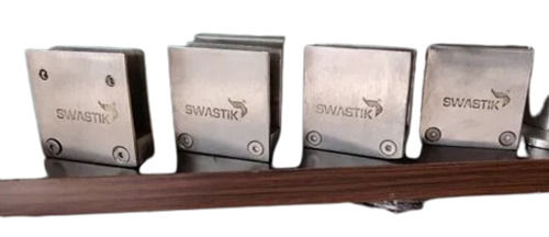 Stainless Steel D Bracket