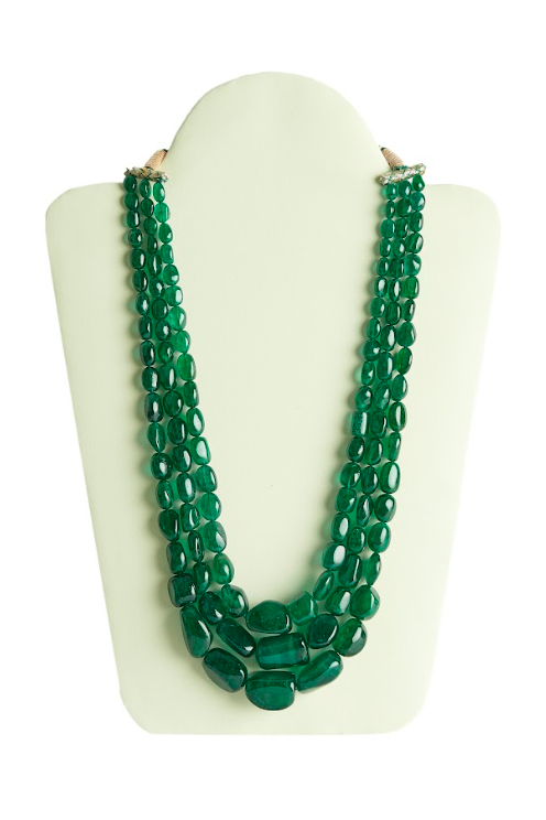 Emerald Necklace - Modern Design, Attractive and Comfortable for Casual or Party Wear, Shiny Look