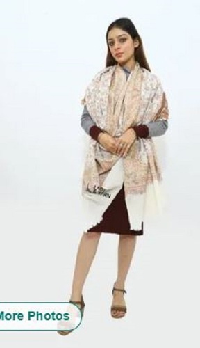 Ladies White Party Wear Woolen Shawl