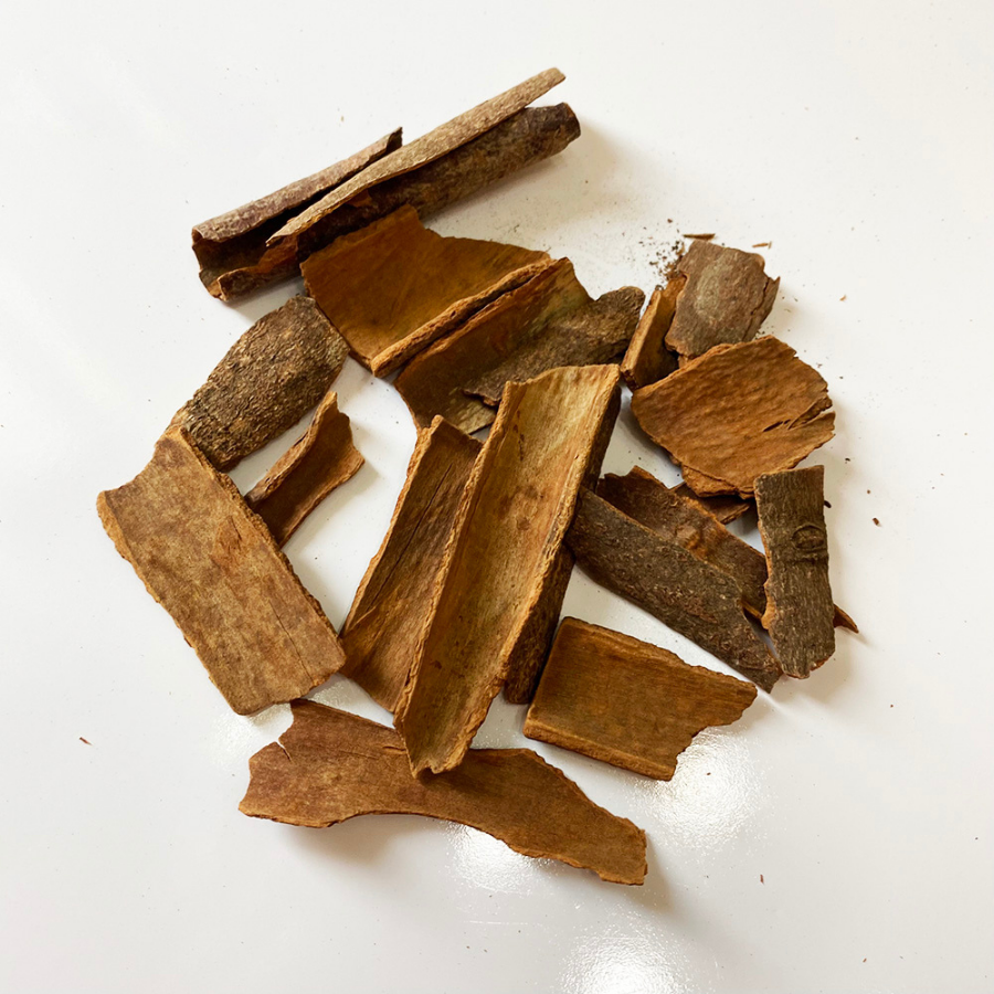 Split Cassia - Color: Brownish Yellow