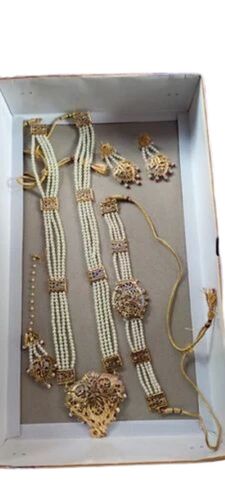 White Pearl Rani Har Set