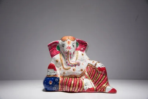 Sitting Ganesh Statue - Polished Fiber, Boxed Packaging | Eco-Friendly, Durable, Artisanal Hinduism Theme, Indian Regional Style