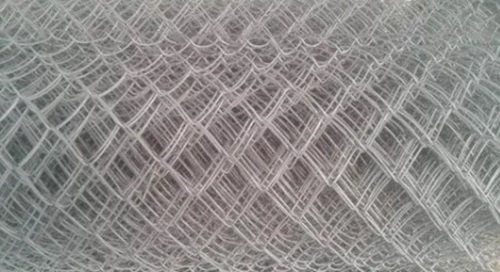 Chain-Link Fence Wire - Mesh Size 1.5 - 4 Inch | Galvanized Iron Silver Color Ideal for Fencing in Commercial and Agricultural Applications