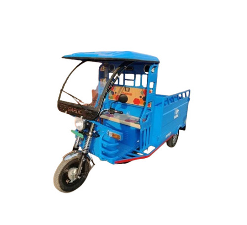 Battery Operated E Rickshaw Loader - 800 Kg Payload Capacity, 2 hp Power, 100 Km Range, 60Ah Battery, 7 Hours Charging Time | 2 Seater Vehicle Type