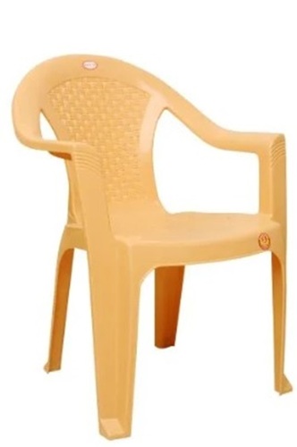 प्लास्टिक आर्मचेयर