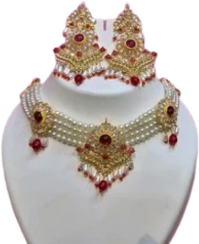 Traditional Artificial Necklace Set