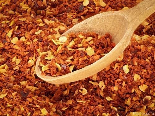 Red Chili Flakes - Fresh, Natural Dried, 100% Pure, Red Color | Very Good Quality, Spicy Flavor, Health Benefits, Common Cultivation from India