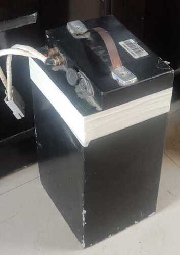 Electric vehicle battery