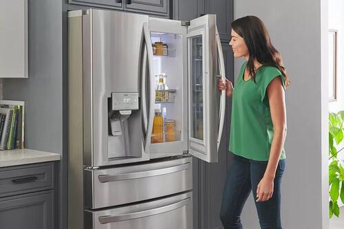 Modern Refrigerator - Capacity: 1000 T/Hr