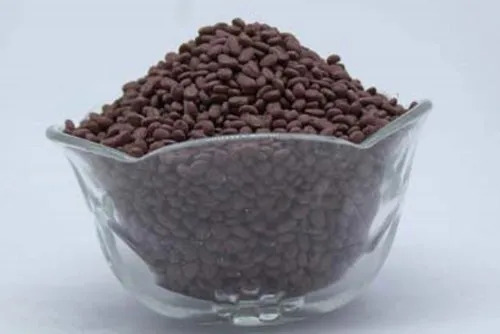 5252 Maroon Masterbatch - Recycled Granules, Eco-Friendly, Highly Pure for Injection Molding