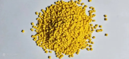 Yellow Plastic Masterbatch Granules