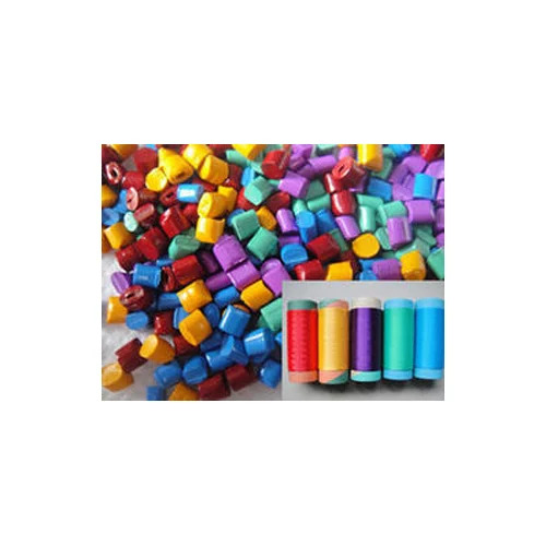 Colored PBT Masterbatches