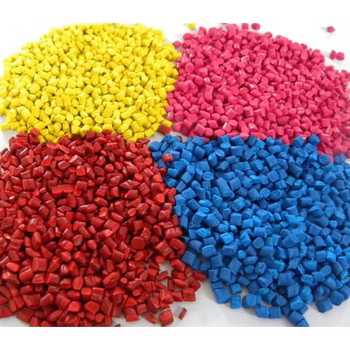 Colored Plastic Masterbatches - Eco-Friendly Recycled Granules Highly Pure for Injection Molding Applications