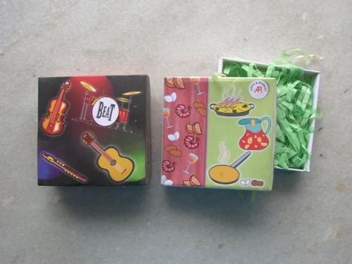 Gift Box - Material: Glassypaper