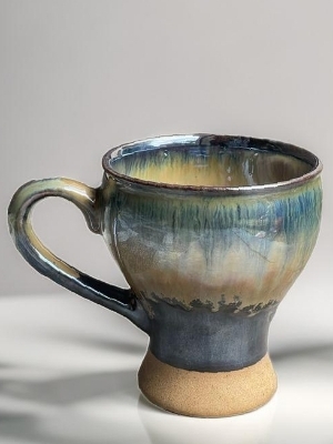 Ceramic Stoneware Mug - 200ML Capacity, Metallic Shades , Good Grip Design, Lightweight and Customizable Size Options