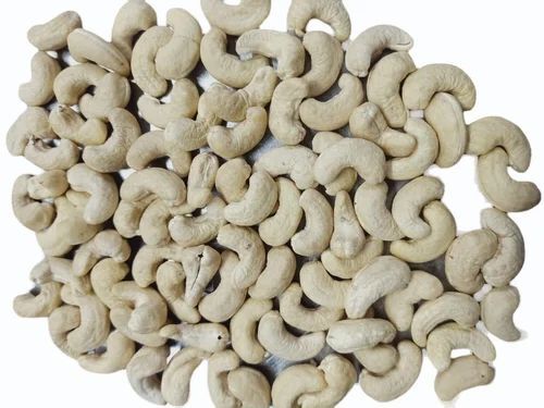 Pure Cashew Nuts W-320 - Natural Dried, 100% Purity, White Color, Raw Flavor, Very Good Quality, 2% Moisture, Health Beneficial, Standard Size, Curved Shape, Grade A