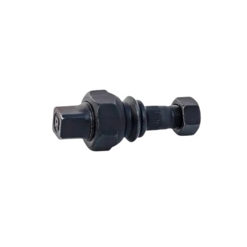 Isuzu Hub Bolt NPR 3.6 - Mild Steel, Diameter 21mm, Black | High-Strength Design, Excellent Tensile Strength, Corrosion-Resistant Coating