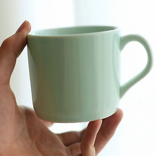 Ceramic Panda Coffee Mug - Medium Weight, Smooth Surface, Green with Giraffe Design | Dishwasher Safe, Good Insulation, Eco-Friendly Reusable
