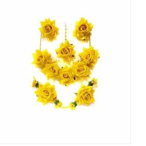 Flower Jewellery Set For Haldi And Mehendi - Handmade Eco-Friendly Floral Necklaces | Lightweight, Comfortable, Adjustable Sizes for Festive Occasions
