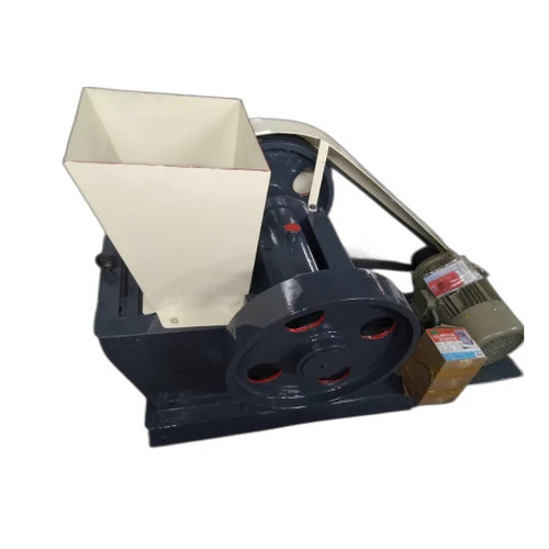 Semi Automatic Jaw Crusher Machine
