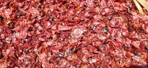 Kashmiri Chilli Flakes  - Color: Red