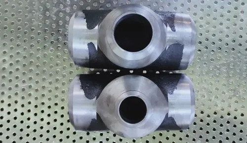 Buttweld Unequal Tee - Stainless Steel, Round Shape, Silver Color | Durable, High Strength, Corrosion Resistant Design