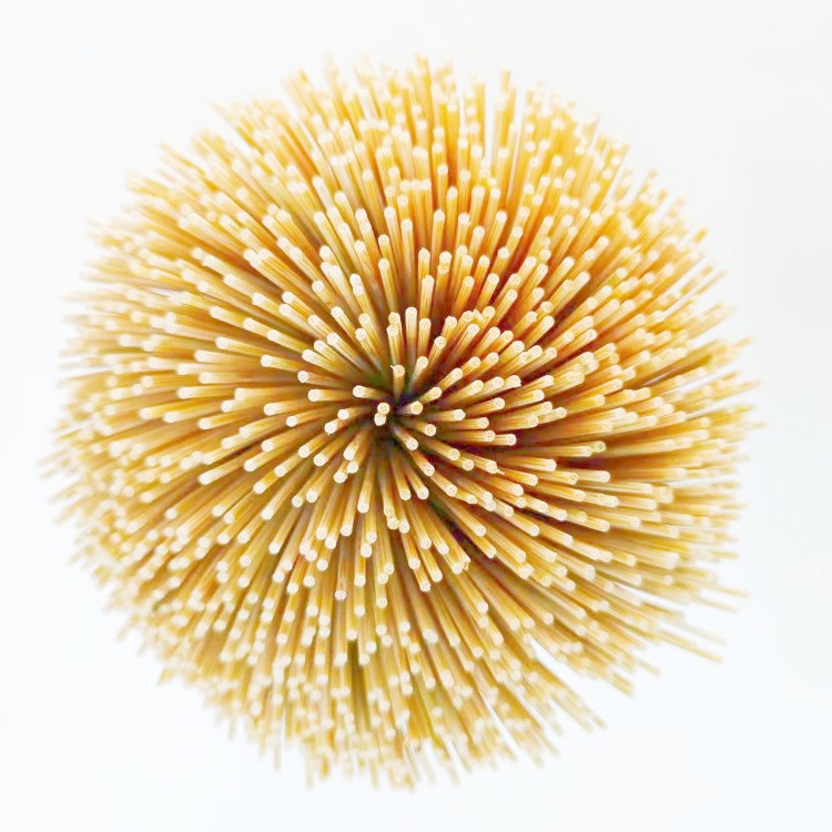 Disposable Round Bamboo Skewer - Color: Natural