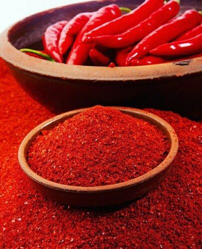 Red Chilli Powder - Finely Ground Dried Spice, Vibrant Red Color, Long Shelf Life, Hygienically Packed, Easy To Digest